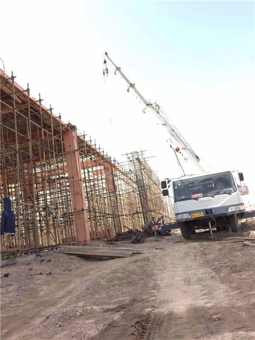 东城区吊车作业的安全注意事项有哪些？